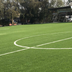 Instalación Pasto Sintético para Baby Futbol y Futbolito